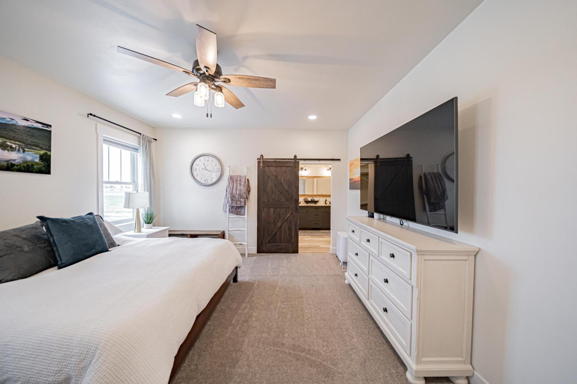 Teton Valley Getaway With Private Deck And Hot Tub! Ashton Luaran gambar